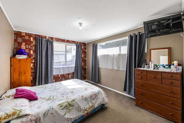 20 McQuarrie Avenue Manurewa_15