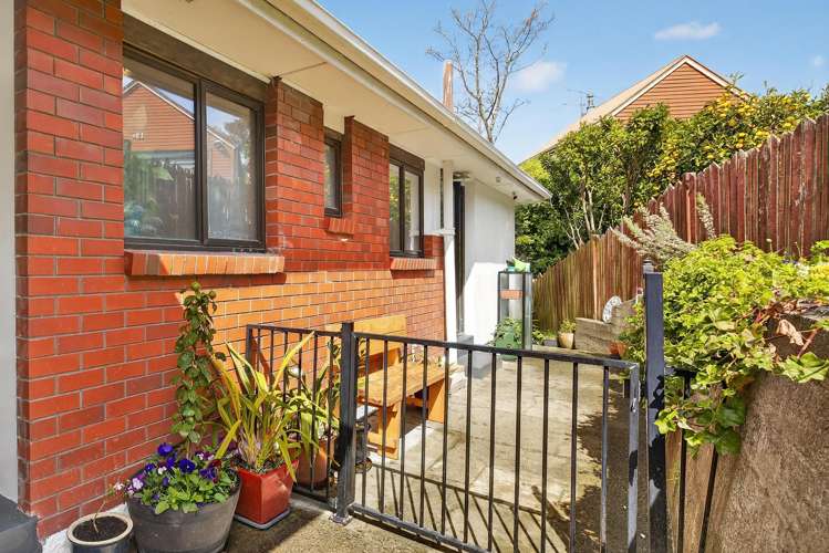 13 Days Road Lyttelton_20