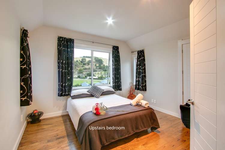 81 Kent Terrace Taradale_18