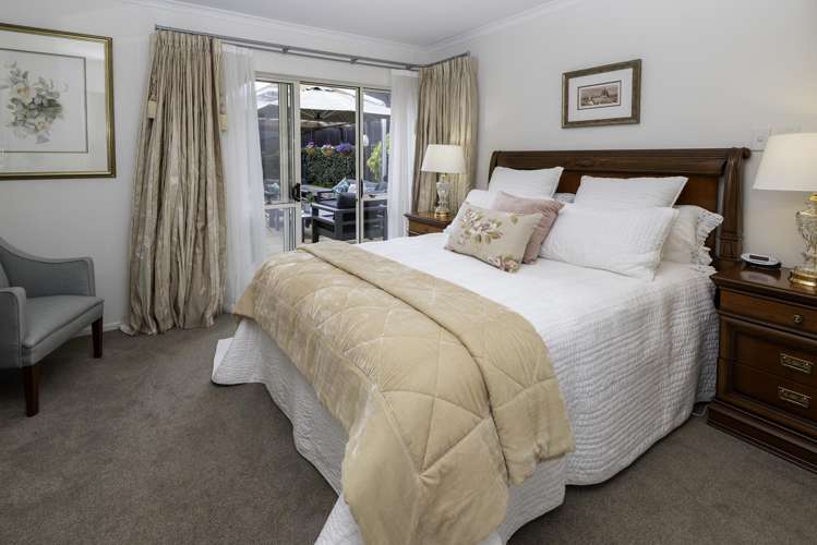 15 Gillett Place Botany Downs_8