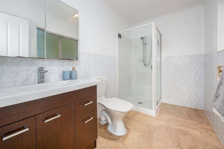 17 Fleetwood Drive Henderson_18