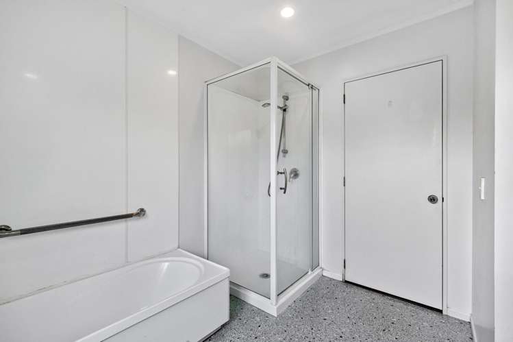 12 Brookesmith Drive Waiuku_11