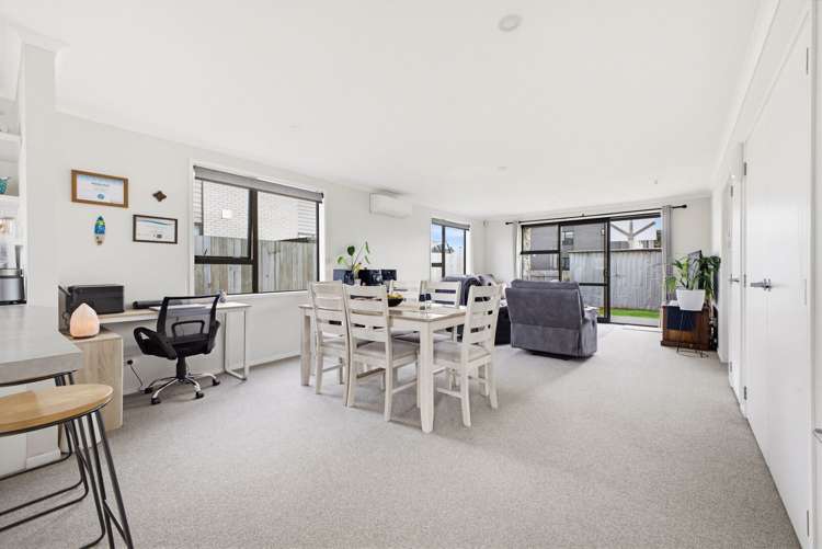 15 Discovery Place_2