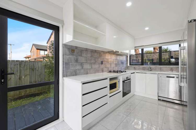 8/68 Huia Road Papatoetoe_1