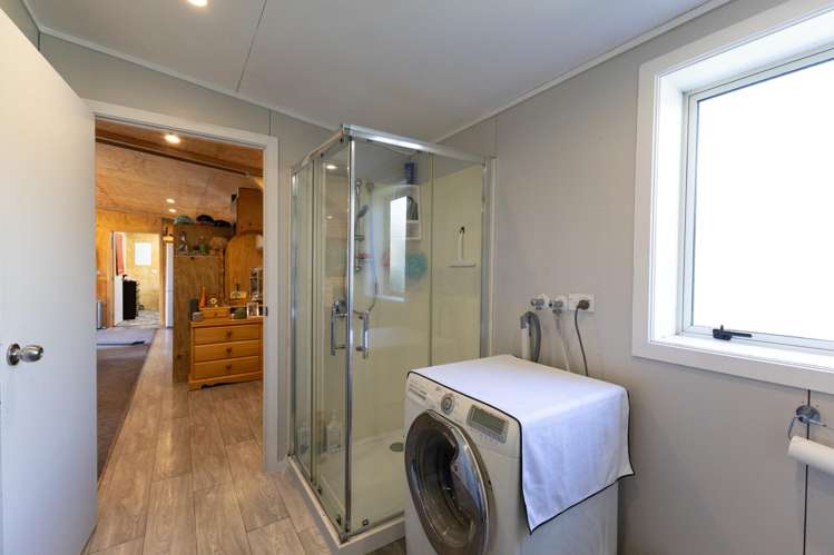 981 Colyton Road Bunnythorpe_5