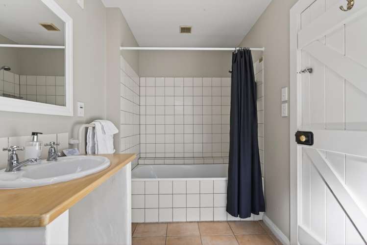 4/62 White Rock Road_4