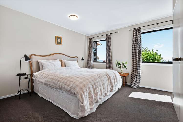 1080 Mapara Road Whakaipo Bay_22