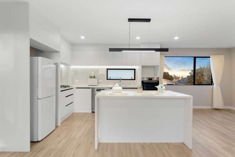126 Kervil Avenue Te Atatu Peninsula_10