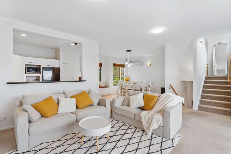 40 Danica Esplanade Te Atatu Peninsula_11