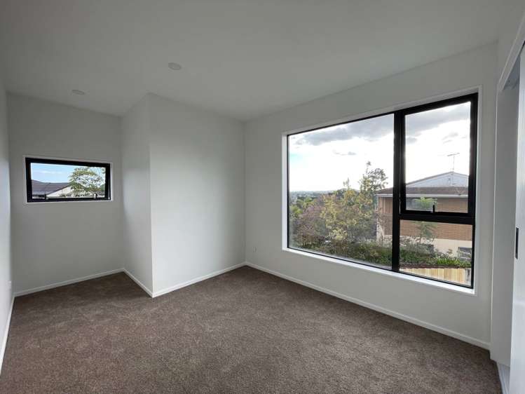 16A Janome Place Bucklands Beach_12