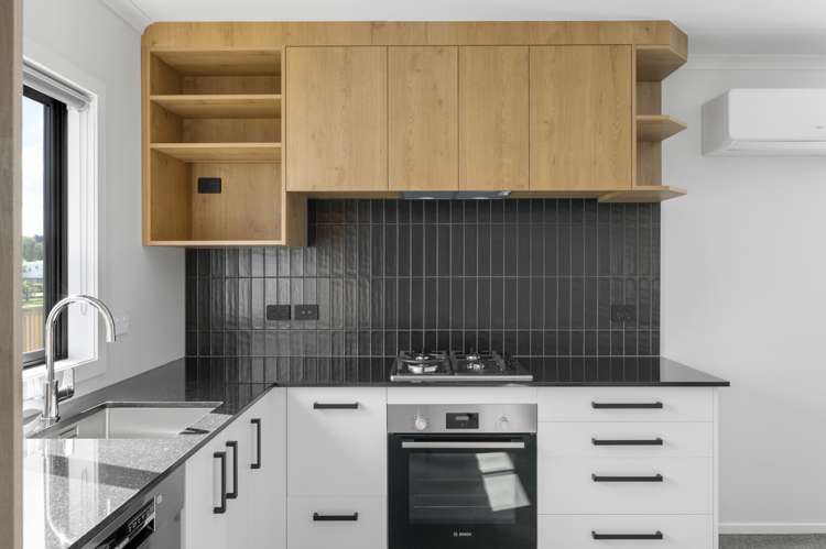 2/130 Peacockes Road Fitzroy_1