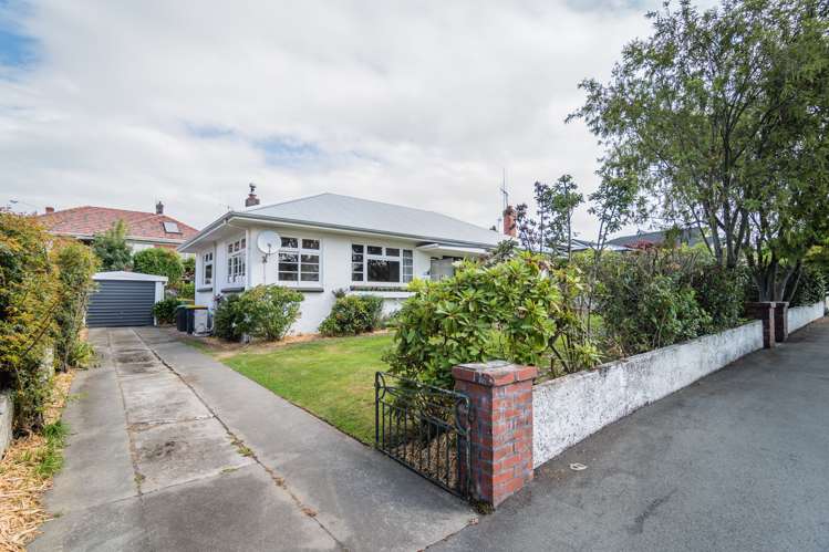 10 Ashbury Avenue Waimataitai_11