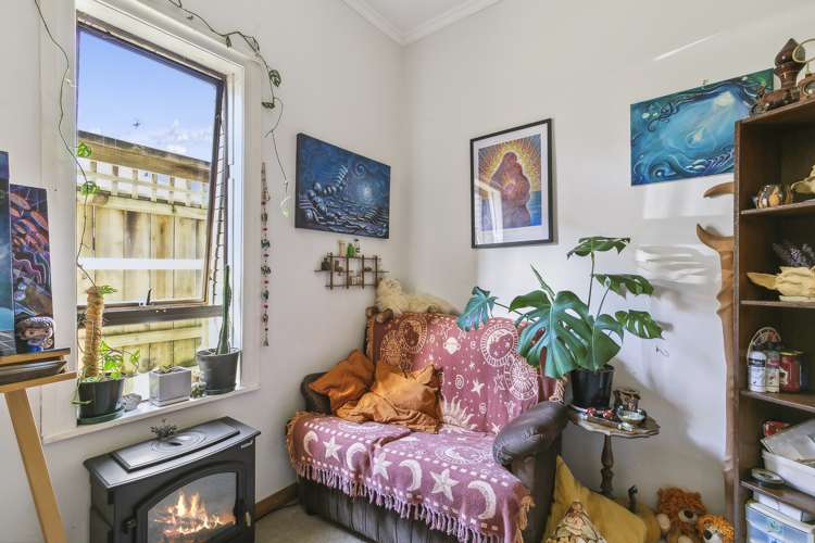 4 Glendavar Street Berhampore_8