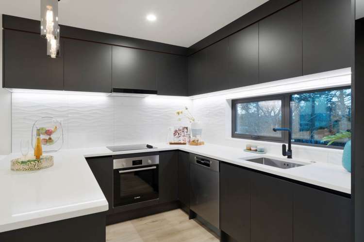 8B Hadfield Street Beach Haven_11