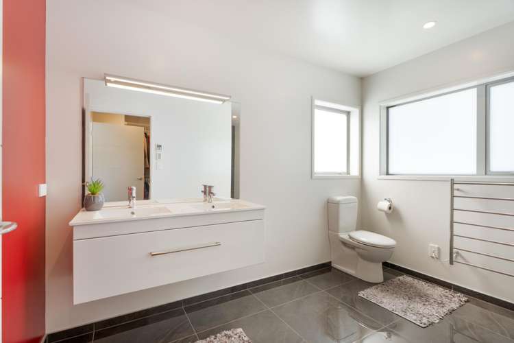 10 Crompton Avenue Churton Park_17