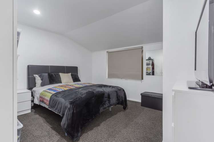 7 Etherton Drive Manurewa_11