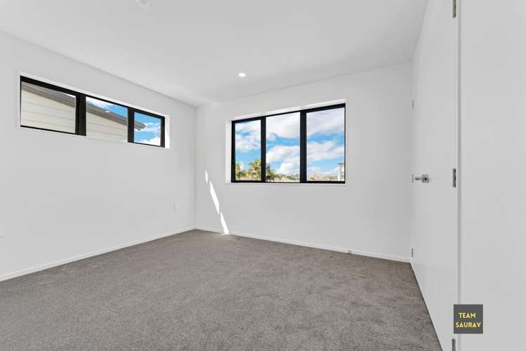 9 Awhi Way Karaka_11