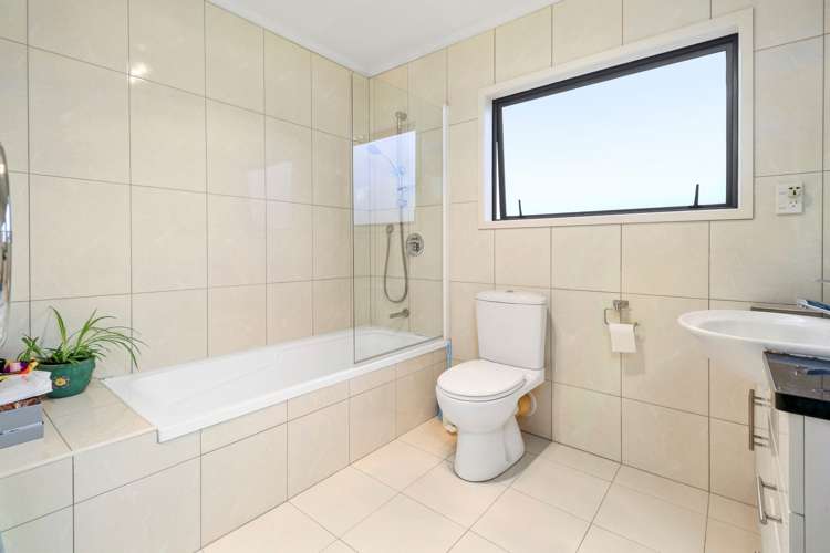 2/3b Stamford Park Road Mount Roskill_14