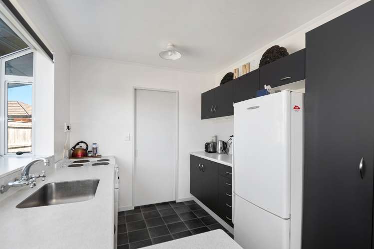 72a South Street Blenheim Central_6