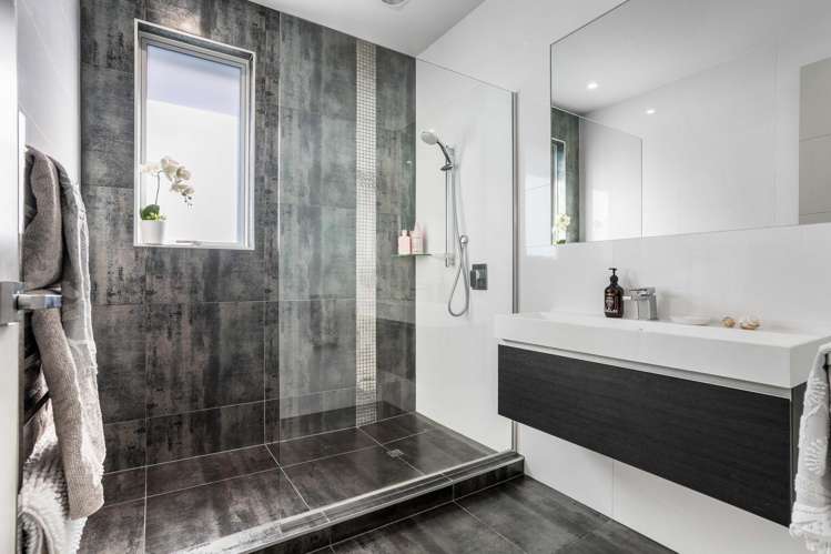 150 Waterways Parade Pauanui_24