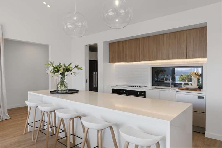 33 Whakamoenga Point_5