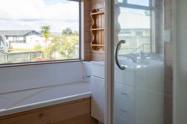 6 Dotterel Place Whitianga_11