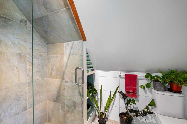 243 Boons Valley Road Waikawa_21