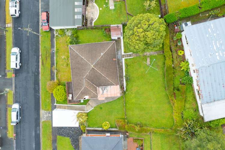 17 Waldron Crescent Green Island_18