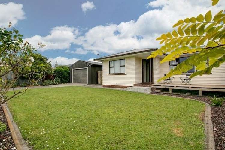 7 Warwick Crescent Taradale_0