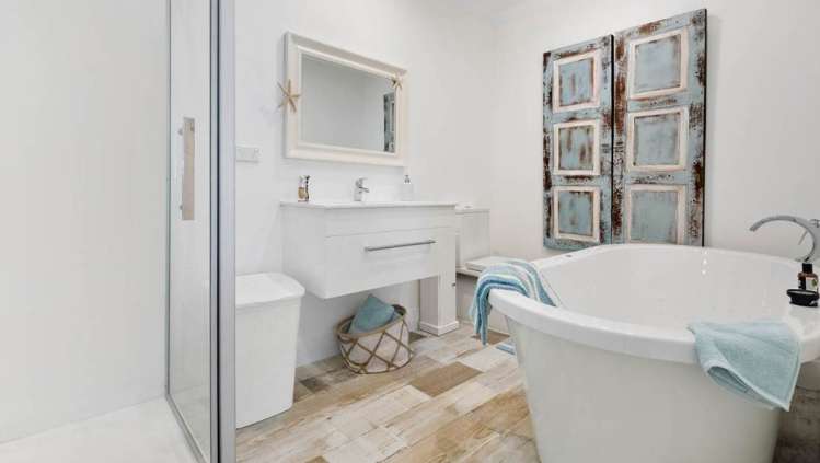 26 Pine Road Orewa_13