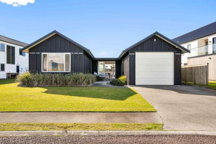 150 Waterways Parade Pauanui_35