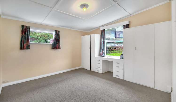 529 Broadway Strathmore Park_8