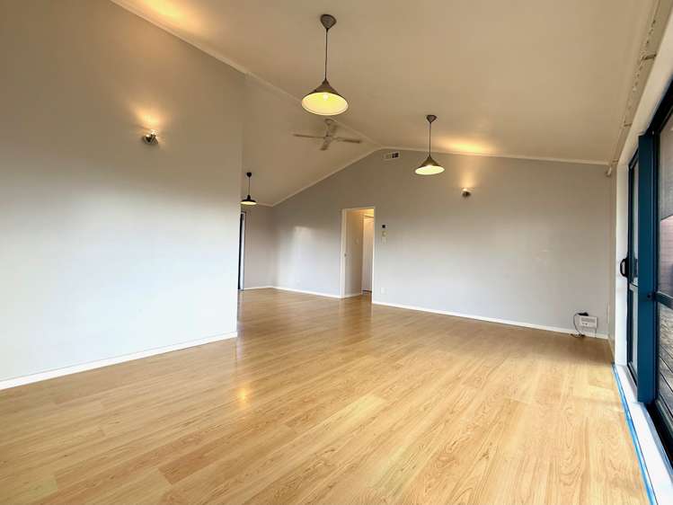 26 Manukau Road Raglan_9