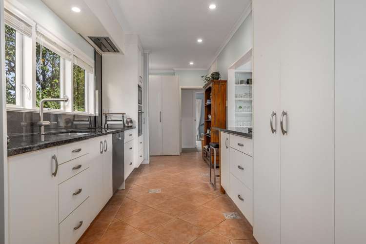 6 Leybourne Avenue Waikanae_4