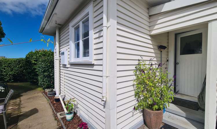 147 Tasman Street Opunake_15