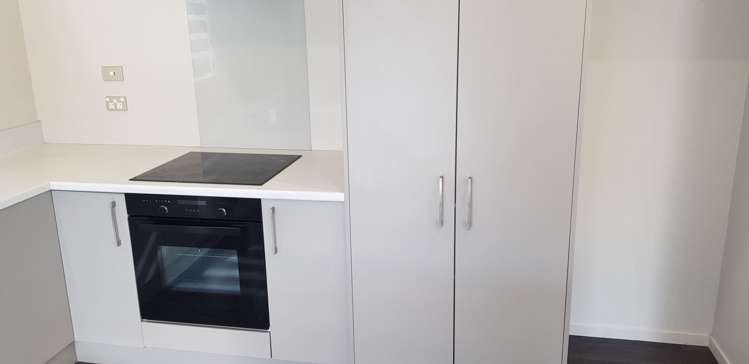 10 Saint Peters Close Woolston_2