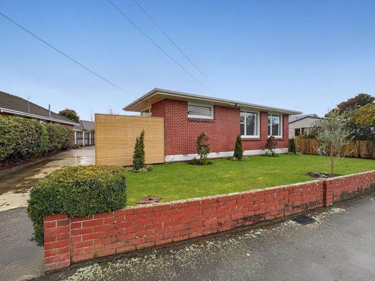 24 Greendale Av_0