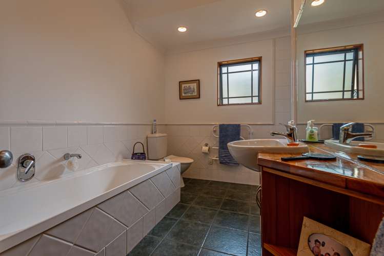 2 Heritage Place Terrace End_14