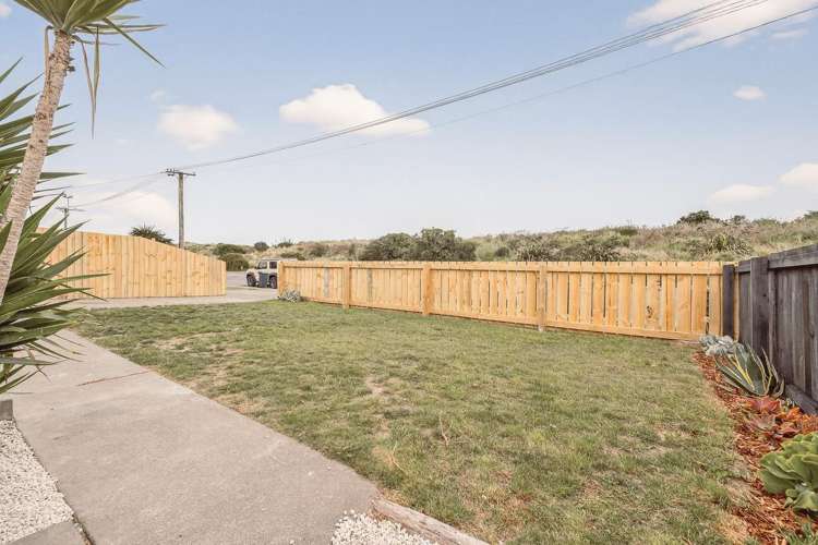 2/22 Marine Parade North New Brighton_15