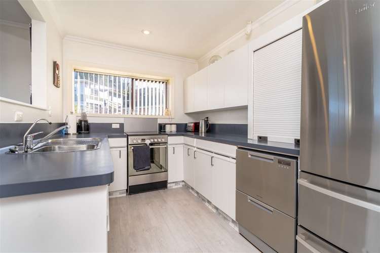 37 Waldron Crescent Green Island_5