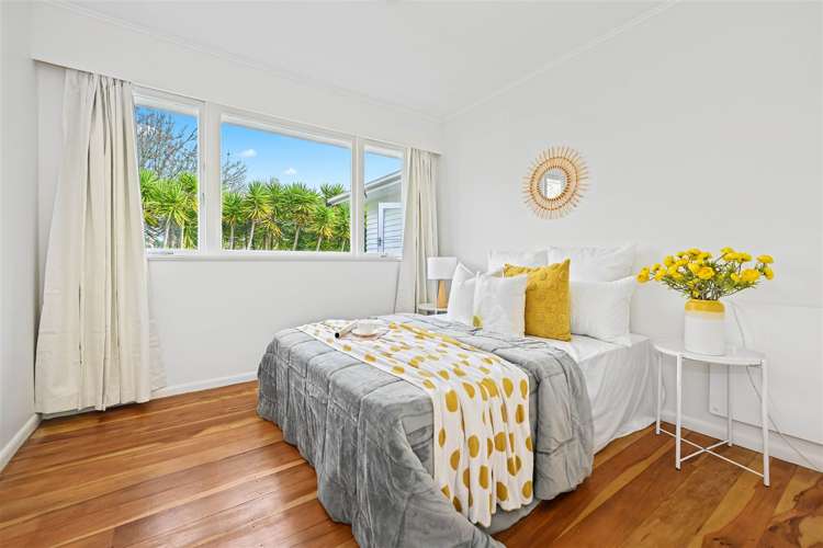 5 Sutton Crescent Hillcrest_14