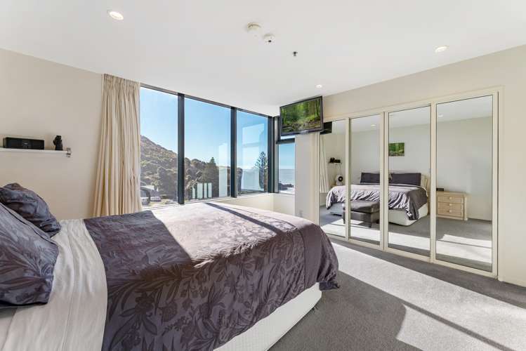9A/1 Marine Parade Mt Maunganui_11