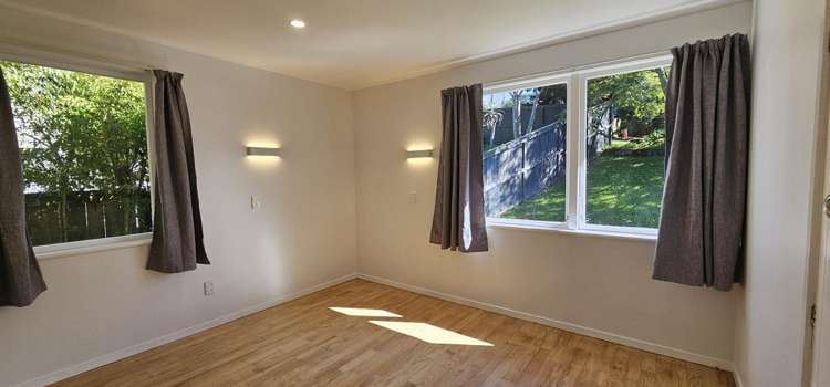 5 McPhail Street Birkdale_7