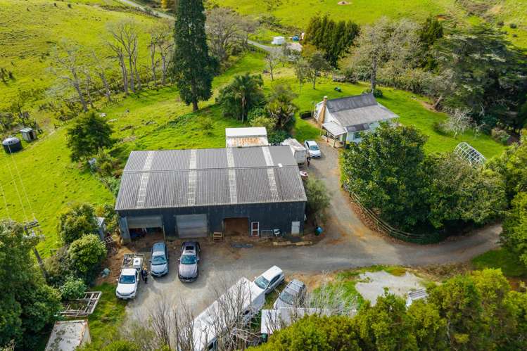 1676 Ponga Road Hunua_16