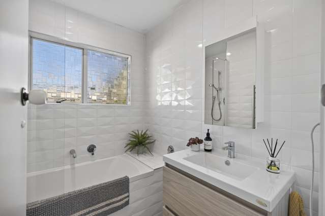 21 Heaphy Street Westown_2