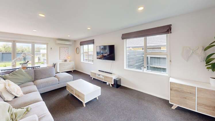 14 MacDonald Heights 10643_2