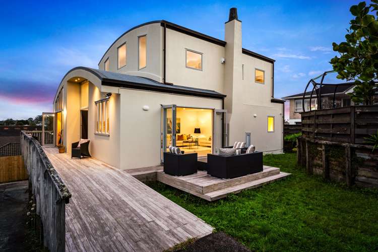 2/10 Windsor Place Windsor Park_19