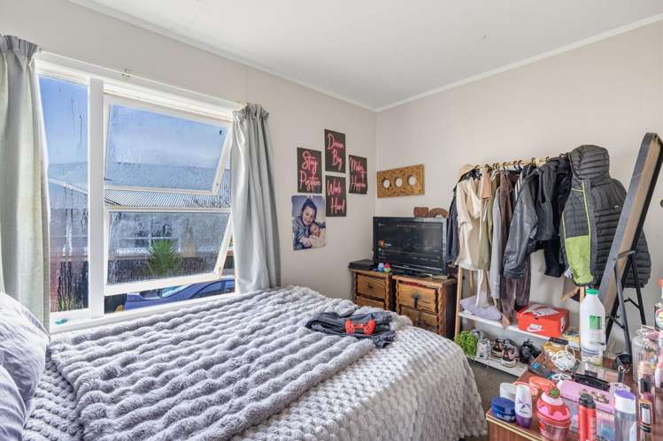 20 Elliott CRESCENT Owhata_9