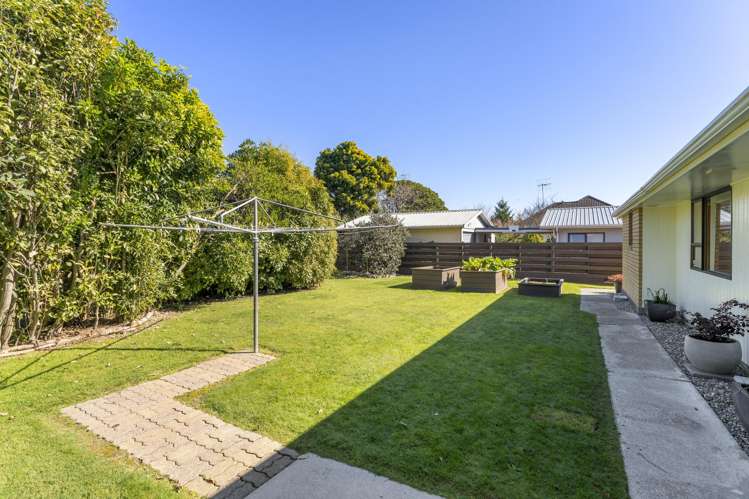 4 Awanui Drive Waikanae_12