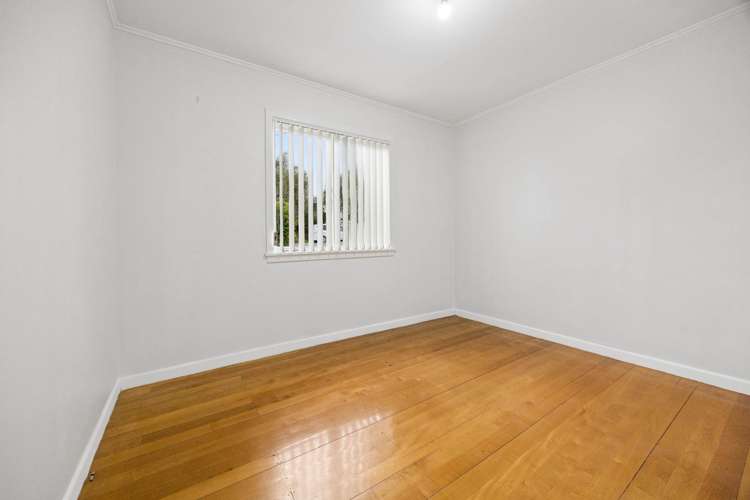 5A Barbary Avenue Kelston_2